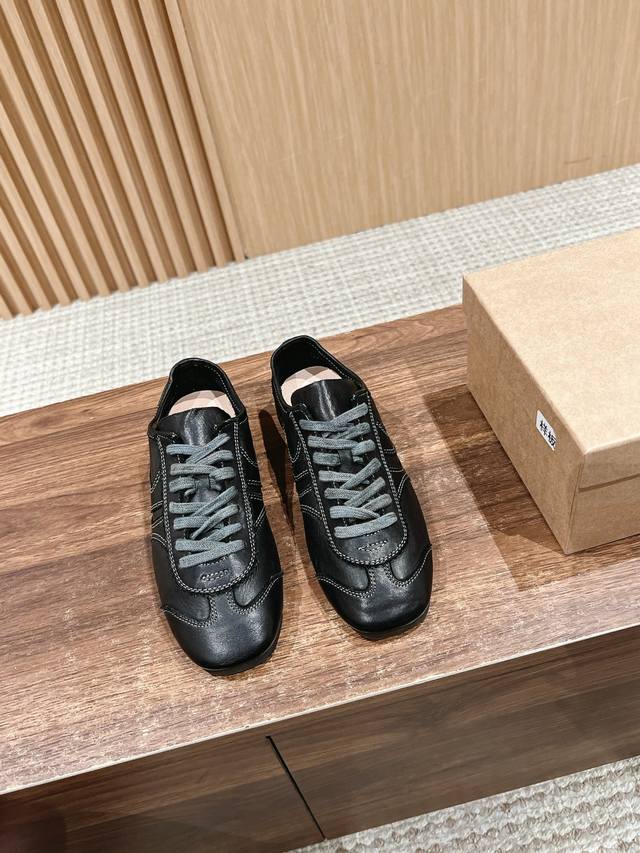 小众德训鞋 水洗 马皮面马皮里 原版开模tpu大底 Size:35-39 40定做不退换
