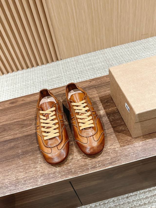 小众德训鞋 水洗 马皮面马皮里 原版开模tpu大底 Size:35-39 40定做不退换