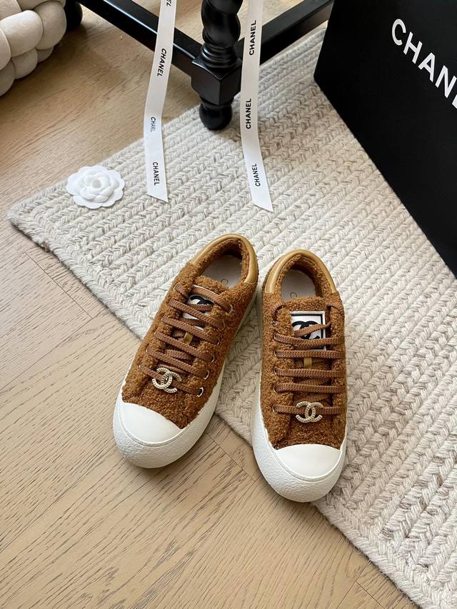 Chanel 24K 饼干大头鞋高低帮！ 顶级版本！对版尼龙毛织面料 原版一致耐磨发泡底 码数：35-41 定制不退不换