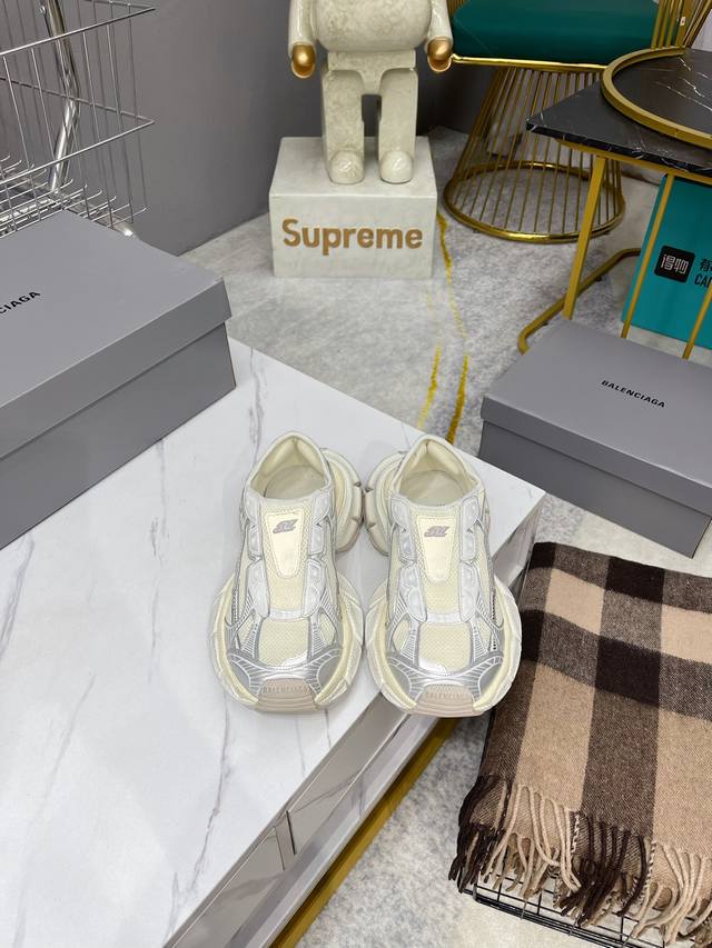 顶级balenciaga 3Xl Sneakers 巴黎世家十代 3Xl巴黎老爹一脚蹬 独家全套数据 私模 ，正确原厂手工做旧，全码入库，全部手工做旧首批货不多