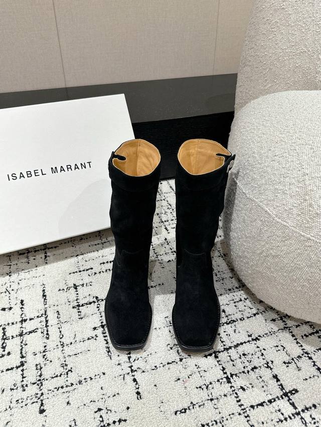 Isabel Marant 24 伊莎贝尔秋冬新品 进出专柜无压力 一眼心动 貌美西部战靴 慵懒法式 软糯舒适 超舒服的一款 超好穿 鞋面：进口牛京 牛皮 内里