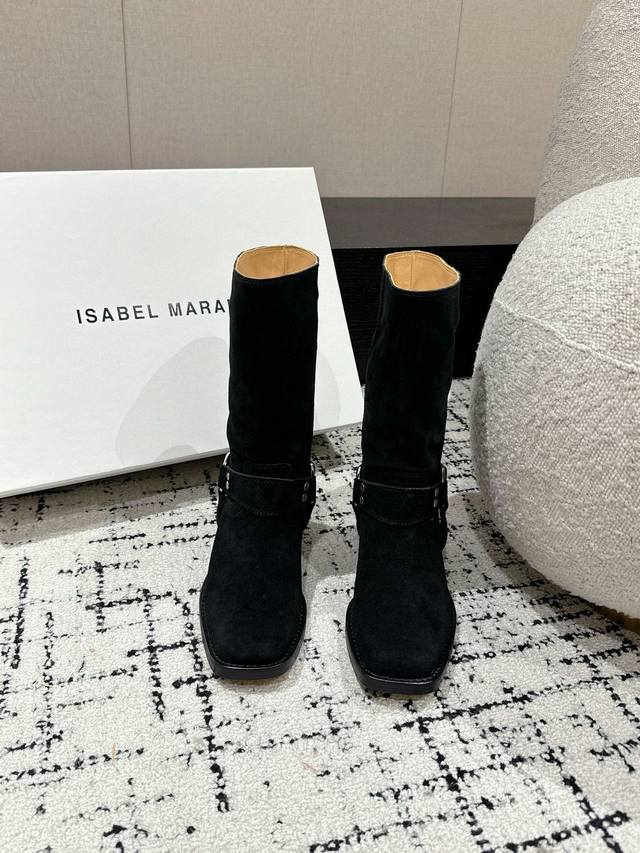 Isabel Marant 24 伊莎贝尔秋冬新品 进出专柜无压力 一眼心动 貌美西部战靴 慵懒法式 软糯舒适 超舒服的一款 超好穿 鞋面：进口牛京 牛皮 内里