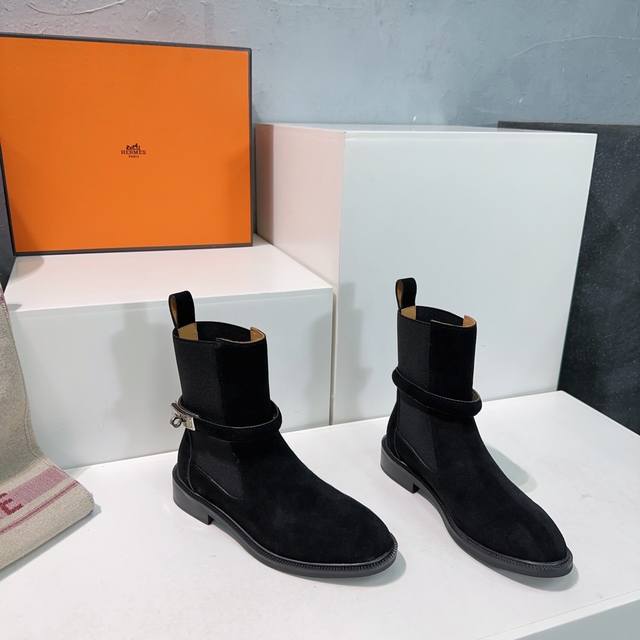 高品质出厂短靴牛反绒 ！皮面 ！顶级品质 Hermes爱马仕24Ss秋冬 H家新款kelly扣短靴长靴骑士靴军靴系列！ 原版1:1顶级复刻！炒鸡好看 帅气的一款