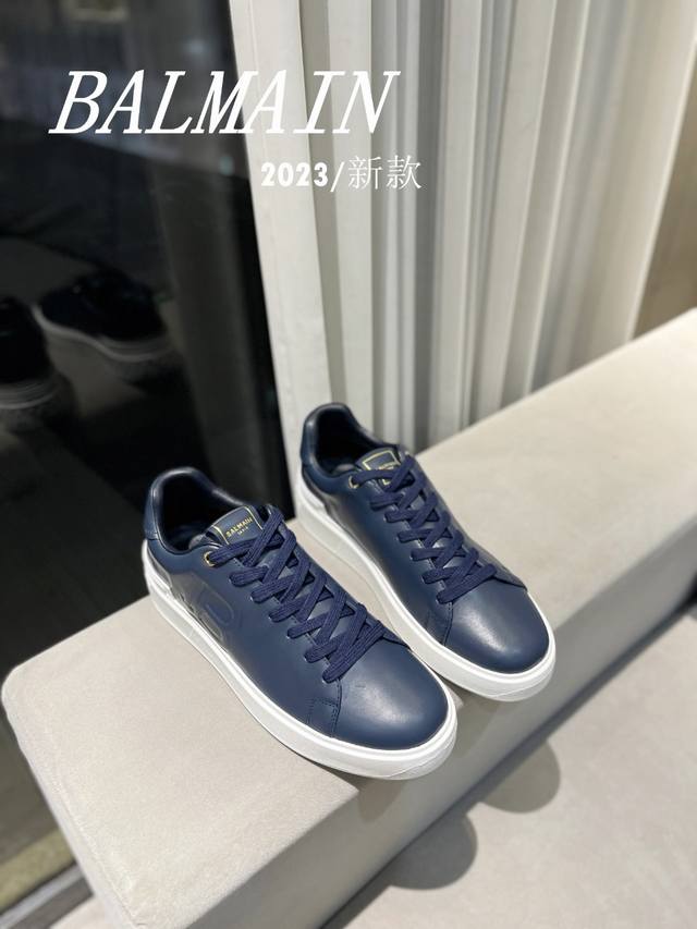 女款 男款 Balmain 巴尔曼 巴尔曼 最新 春夏 经典运动鞋 独家首发 香港、美国、巴黎各大时尚博主及明星同款。 男女同款休闲鞋 。 海外订购原版，1:1