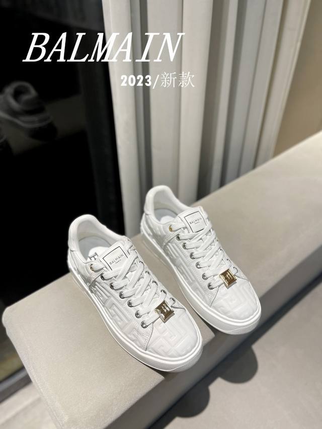女款 男款 Balmain 巴尔曼 巴尔曼 最新 春夏 经典运动鞋 独家首发 香港、美国、巴黎各大时尚博主及明星同款。 男女同款休闲鞋 。 海外订购原版，1:1