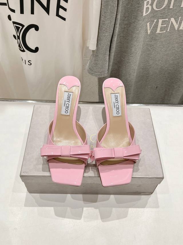 高版本出厂 Jimmy Choo*｜Jc 吉米周 Ss夏季新款蝴蝶结高跟拖鞋 原版套楦，完美的线条，简约大气上脚显气质粗跟舒适百搭，还能拉长双腿显高显瘦显腿长，
