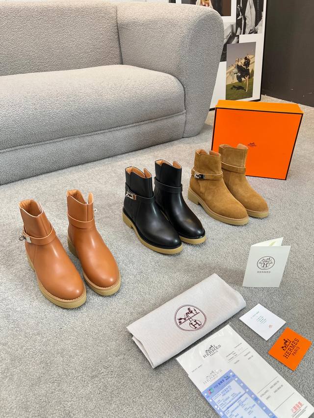 工厂直批 现货发售 原版复制爆款来袭hermes.经典升级版面料全牛皮的超级经典的爱马仕kelly扣骑士靴.穿上你就是女王.挺拔的靴筒.法抗拒的楦头.经典中的经