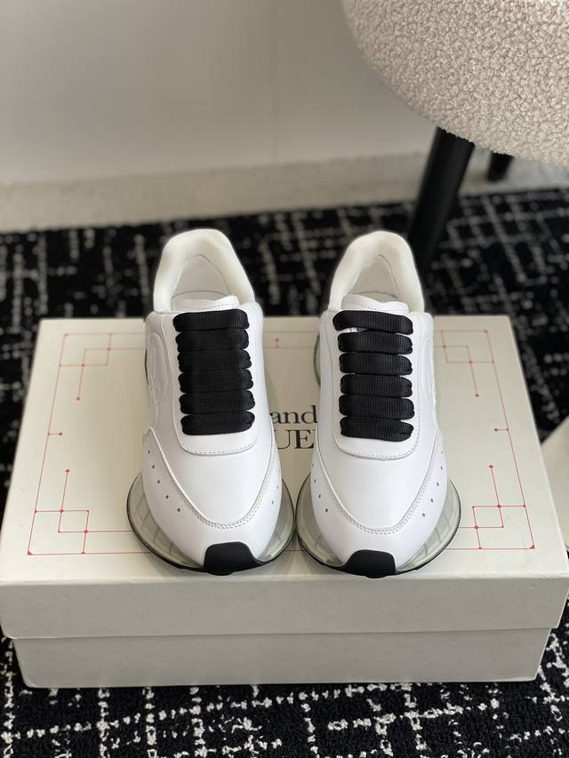 代购级 Alexander Mcqueen 亚历山大 麦昆 Sprint Runner系列情侣款 休闲 运动鞋 小白鞋 老爹鞋 原版购入开发 做货 Sprint