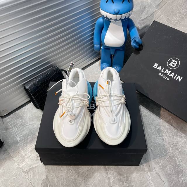 出厂 Balmain巴尔曼巴尔曼早春新款 子弹鞋 海外订购原版，1:1完美复刻！Balmain是一个非常全面之尊贵时尚生活品牌，香港，美国，等大时尚博主及明星的