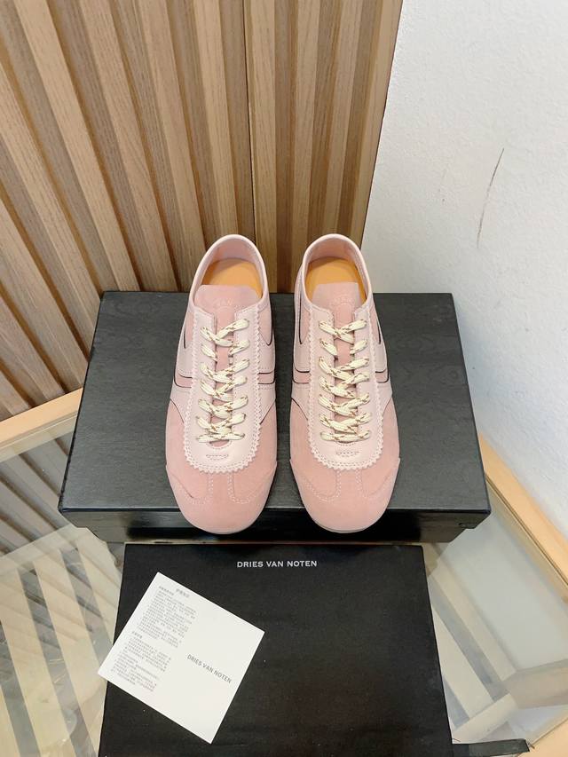 代购级小众 Dries Van Noten Dvn 复古德训鞋 Dvn的德训鞋也太美了吧 Dries 总会给我带来惊喜 Dries Van Noten 春夏系列