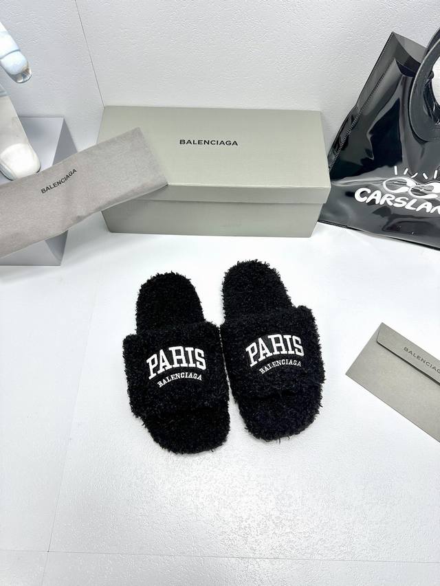 独家发售 S 巴黎世家秋冬潮品 羊羔毛毛拖 ！ Balenciaga Political Campaign 徽标刺绣！ 欧美名媛 明星 网红girl 大爱款 精