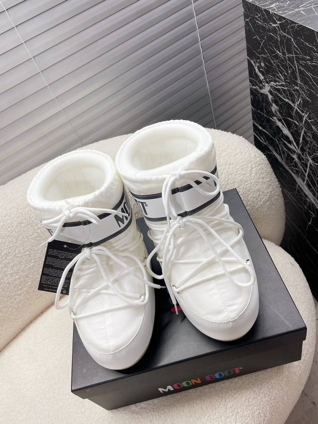 Moon Boot 24Fw秋冬最新款雪地靴系列 丑萌毛毛雪地靴 短靴 高靴290 忘了ugg吧，时髦人都在穿moon Boot雪地靴 如果你难以接受ugg的复