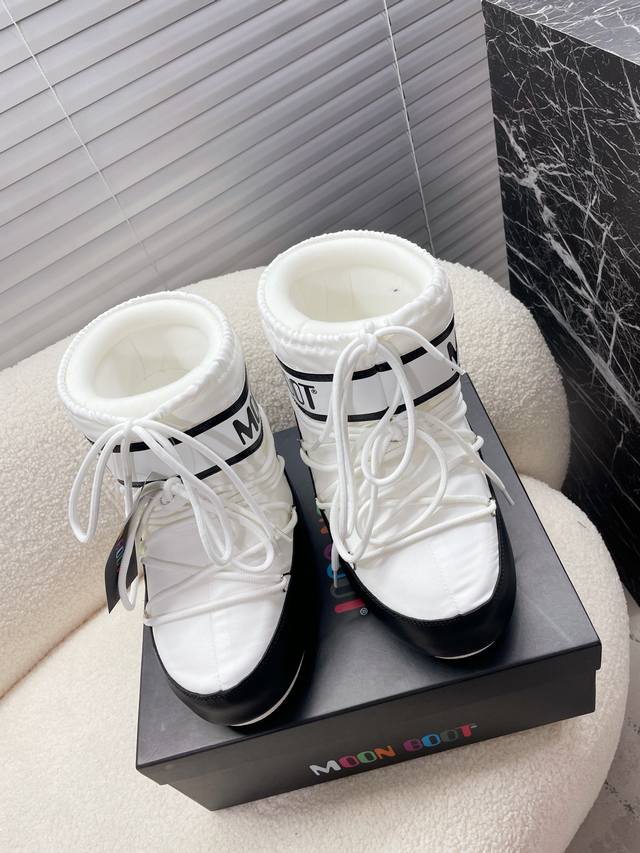 Moon Boot 24Fw秋冬最新款雪地靴系列 丑萌毛毛雪地靴 短靴 高靴290 忘了ugg吧，时髦人都在穿moon Boot雪地靴 如果你难以接受ugg的复
