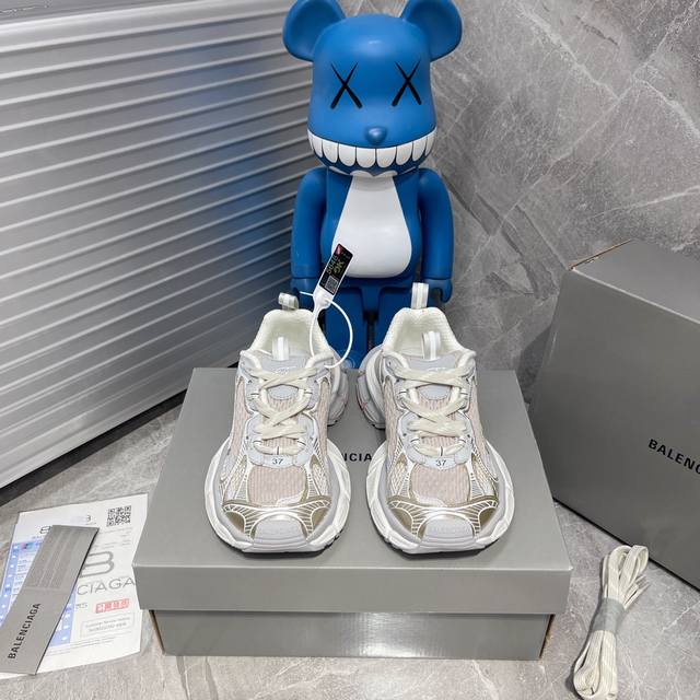 出厂 原版1：1顶级版本 区分市面广州版本 Balenciaga巴黎世家 九代 最新爆款3Xl Sneaker系列 情侣款 休闲 老爹鞋 运动鞋 原版购入开发
