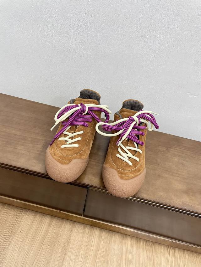 情侣码 顶级版本代购级alexander Mcqueen 麦昆 24Ss 秋冬最新 Flexion 系列复古休闲 运动鞋 原版开发 做货 这款flexion W