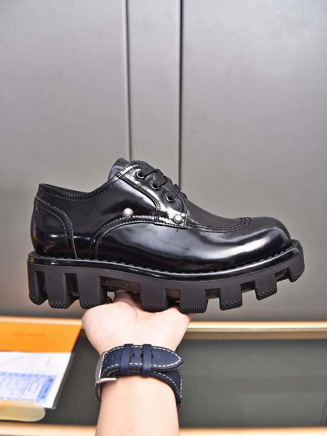 L家 情侣款,Size:35-44 .45.46定做 顶级版本 新款 代购品质lv～驴牌 路易威登秋冬checker系列 厚底 短靴 马丁靴 及踝 情侣款靴 L