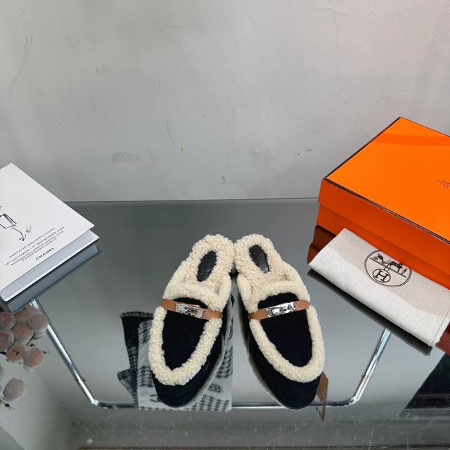 顶级品质 Hemers Fw23 New Arrival～Kelly泰迪羊卷毛半拖高级货 H家秋冬高羊绒kelly半拖 好看好穿还高级，秋冬决绝子单品 皮毛一体