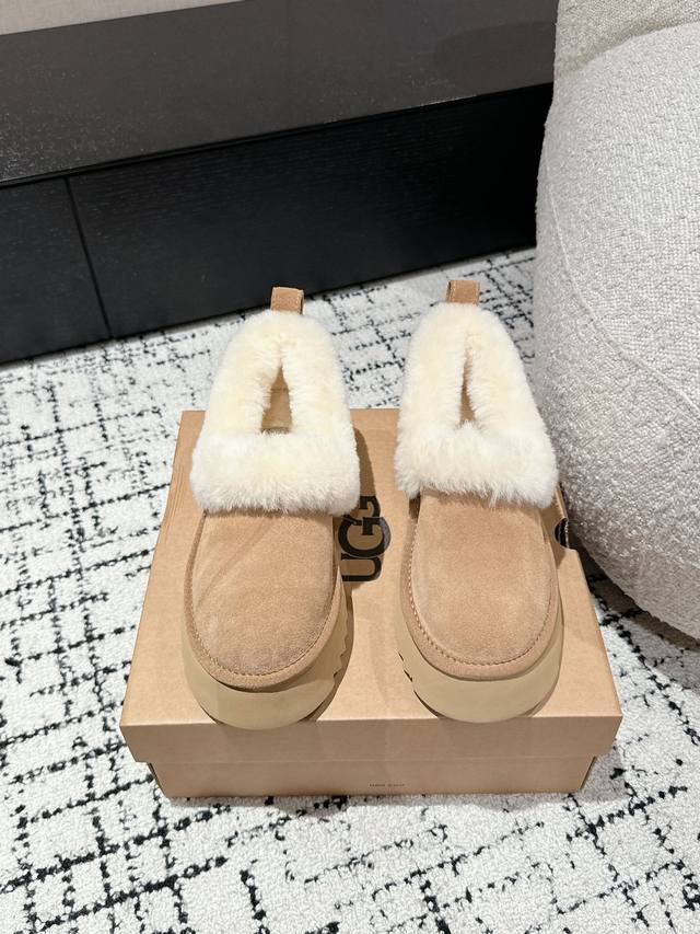 爆款 时尚厚底增高 雪地靴 Check 你的随性复古棕色系look，点亮街头拿捏潮酷不费力~厚底铅笔靴 大橘底一秒蹬厚底tazz秋冬装备齐活，玩不一样的styl
