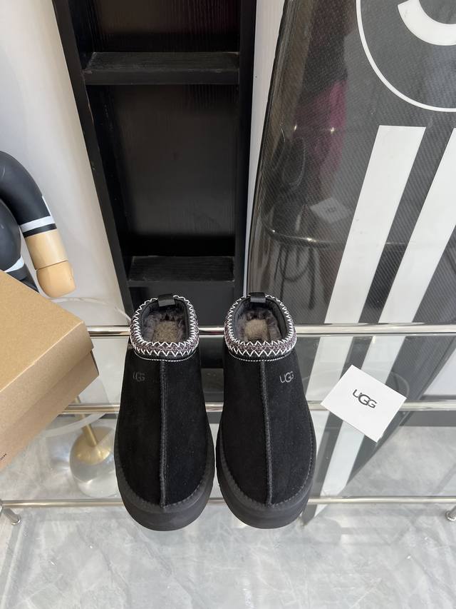 Ugg 24Ss升级厚底民族风皮毛一体 厚底松糕增高百搭款 码数35-40