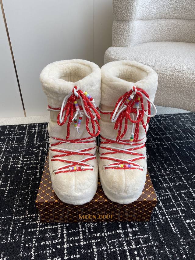 代购级短靴 高靴 Moon Boot 24Ss 秋冬最新款雪地靴系列 丑萌雪地短靴 忘了ugg吧，时髦人都在穿moon Boot雪地靴 如果你难以接受ugg的复