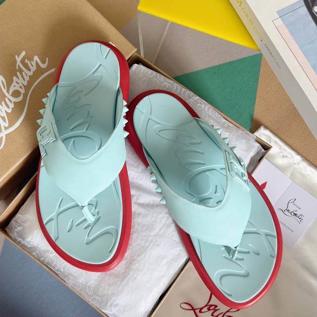 顶级版本：男款 Christian Louboutin 路铂廷cl 红底鞋 Take It Easy系列 铆钉 凉拖鞋 原版购入开发 做货 原版购入开发 做货
