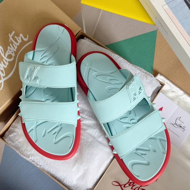 顶级版本：男款 Christian Louboutin 路铂廷cl 红底鞋 Take It Easy系列 铆钉 凉拖鞋 原版购入开发 做货 原版购入开发 做货
