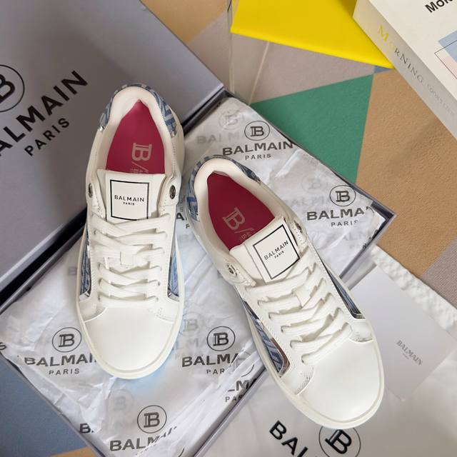 顶级版本：女款 Balmain巴尔曼 最新b-Court Flip系列 休闲 运动鞋 原版购入开发 做货 光滑皮革 穿孔皮革和绒面革多材质款式 系带开合 鞋舌饰