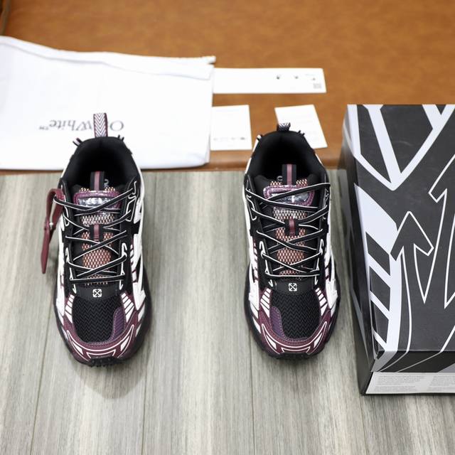 OFF-White C O VirGil Abloh 登休山闲鞋 24年款新 采用保环牛剖革合组网织鞋布面材质 鞋垫嵌入泡发缓震EVA物料 正确底中搭载EVA轻