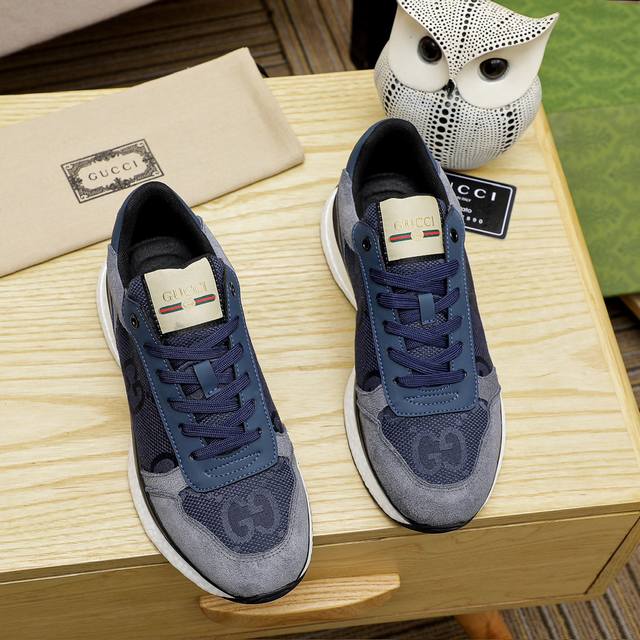 工厂价 GUCCI 古奇官网男士休闲鞋同步款，鞋面选用牛皮配进口新品牌元素 古奇，彰显不俗的气息，设计简约套脚款型 超级百搭 内里皮，橡胶大底 ，3个颜色可选！