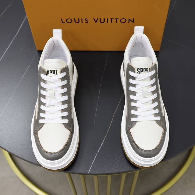 品牌：LV路易威登 标准码：38-44 45订做 等级：官网同款 材料：原版牛皮面料 舒适猪皮内里 轻便耐磨大底 款式类别：男士时尚休闲鞋靴 跑步 运动鞋 尊