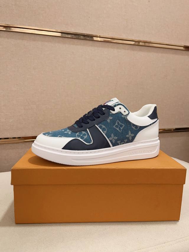 工厂价 Louis Vuitton 路易威登 Lv 新款专柜同步发售，鞋面意大利进口头层牛皮，全进口羊皮内里，完全1比1复刻，鞋底：原厂特供原版底，独家活动成型