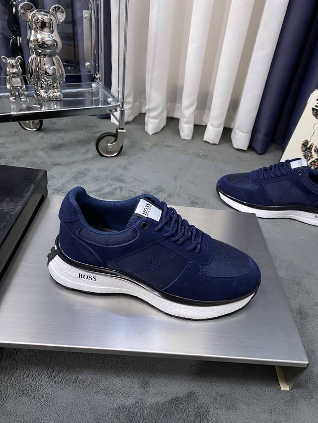 商品商标:Hugo Boss 运动鞋 正码码数:38-44 商品材料:Boss全新设计完美做工打造装柜品质，鞋面多种材质拼接，网布内里柔软舒适，橡胶大底超轻 耐