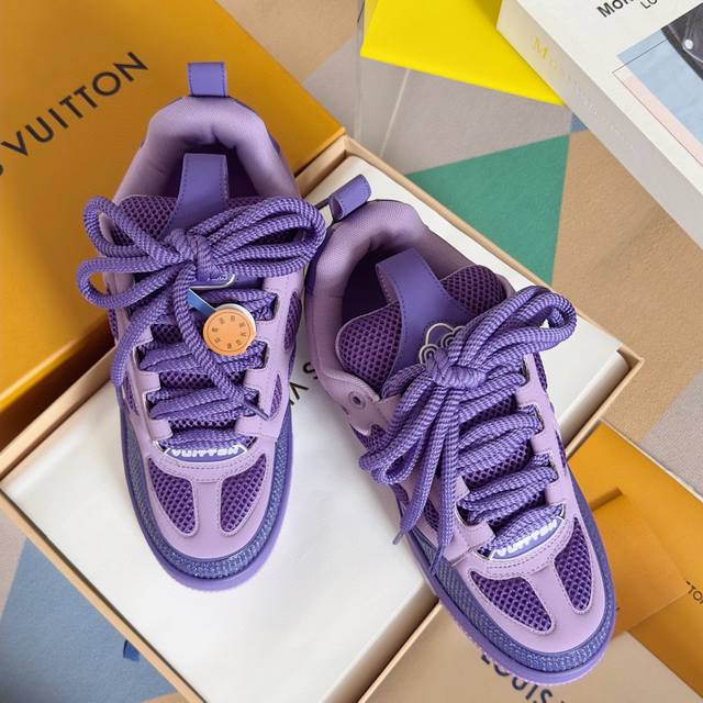 实价 代购版情侣款 Louis*Vuitto* Lv Trainer 运动鞋欧洲代购 私私模牛皮面料 Tpu原版大底 原版包装 码数：女 35-40 40 41