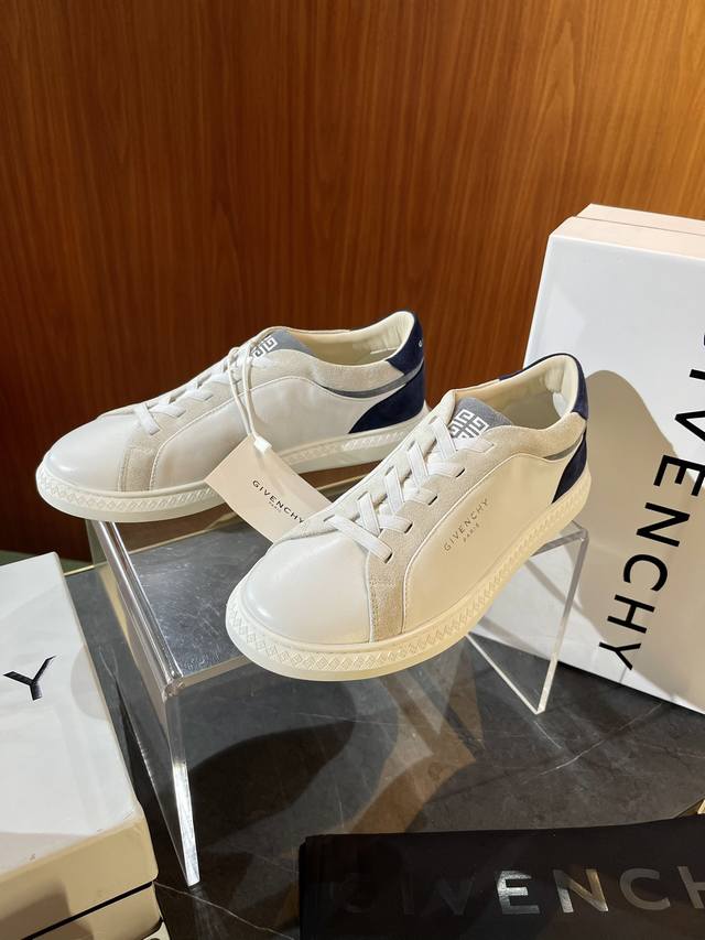 纪梵希 G Set Sneakers In Leather And Suede Size：39~44 45. 46定制 新款 松紧带有点杰尼亚的感觉 细节g4方