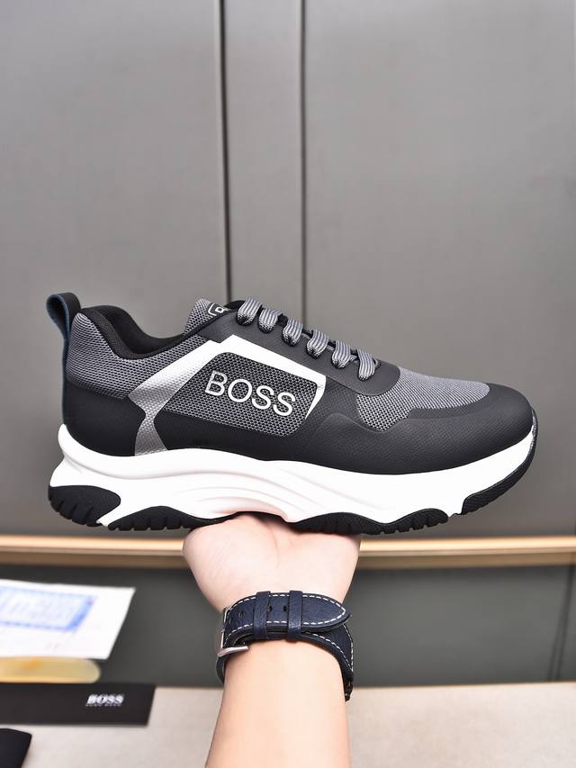 新款上市，品牌boss，采用进口材料精制而成内透气里，造，欢迎订购，38-44 45定做