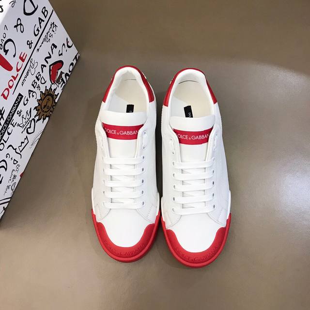 新款dolce＆Gabbana 顶级原单 Size：38-45 Dg重工系列，进口头层牛皮，撞色设计超好看，彩色水染内里，精致奢华，超a级别！版型对比专柜正品，