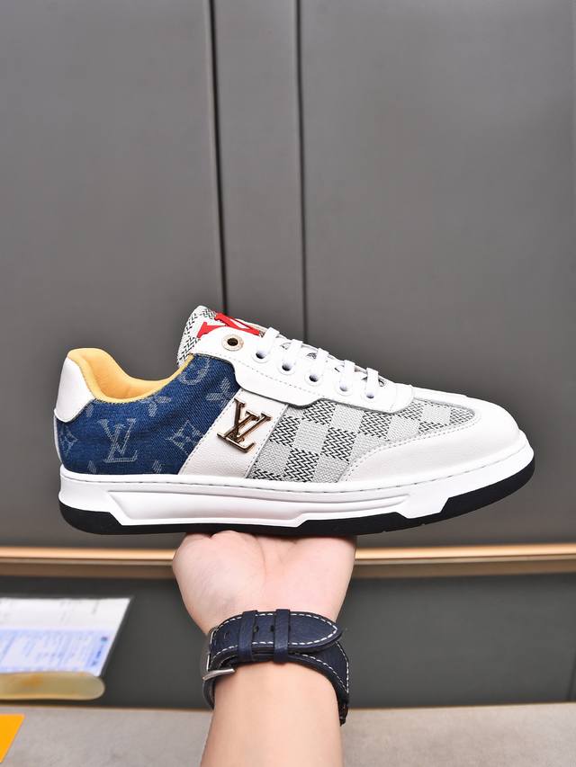 2024新品 商品商标：Lv* 路易威* 休闲鞋 正码码数: 38-44 可订做45 商品材料：鞋面1:1材质皮里，橡胶耐磨大底。