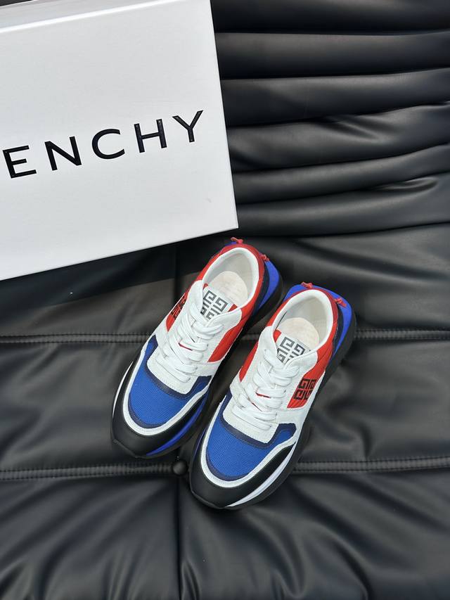 givinch* 新品男士厚底增高休闲运动鞋，鞋面高品质小牛皮拼接透气网面制成！上脚效果帅气有型，增高5Cm，提升气场，鞋身撞色拼接设计，饰有4G Logo标志