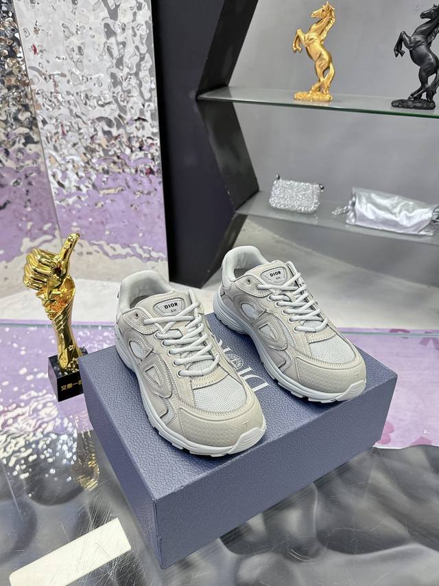 工厂价 情侣款 顶级版本 Dior迪奥x石头岛stone Island 联名款b30系列 休闲 运动鞋 老爹鞋 原版购入开发 做货 这次精彩的合作堪称一场别开生