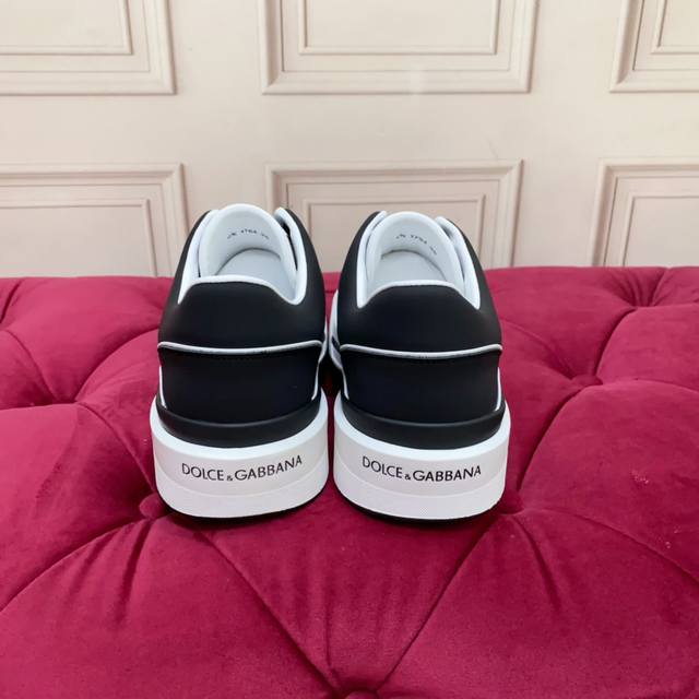 实价 2024冬季新款顶级原单 Size：38-45 Dg重工系列，进口头层牛皮，水染内里，精致奢华，超a级别！版型对比专柜正品，丝毫不差！
