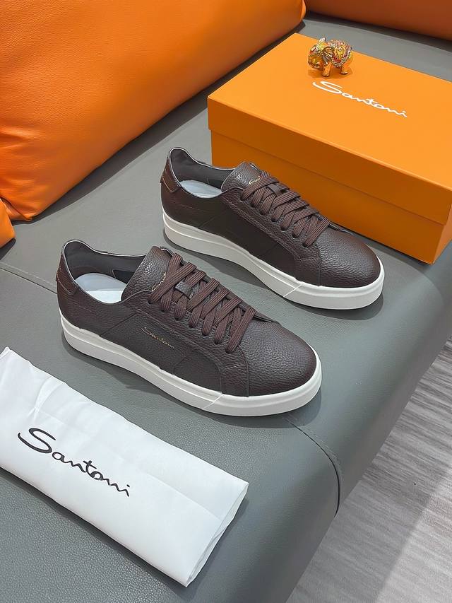 商品名称： 圣东尼 正规码数: 38-44 休闲鞋 商品材料：精选 牛皮鞋面，柔软羊皮内里；原厂大底。
