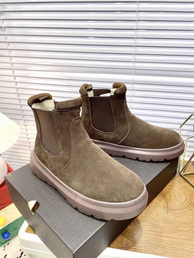 ugg Size：码数:39-45 Ugg2024秋季新款男士舒适平底圆头时尚短靴休闲切尔西靴 款号1152050 牛皮磨砂面+内里真羊毛+发泡大底