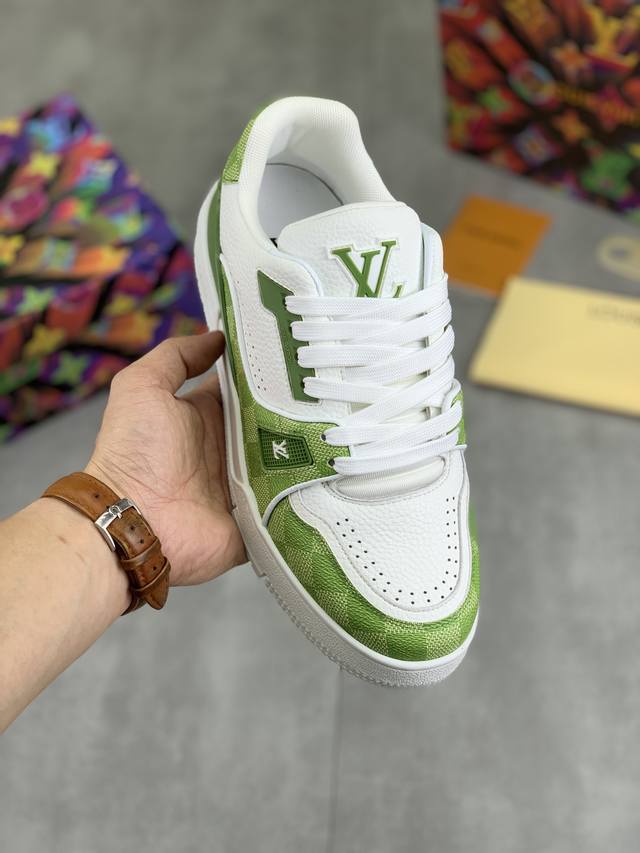 工厂价 实价 最新款颜色 高版本2025Louis*Vuitto* Lv Traine 走秀款trainer 大底和面料私模 绝对下血本费心思的一款鞋子 自vi