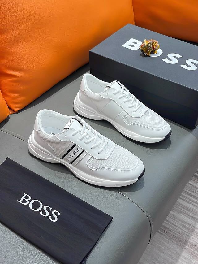 商品名称：Boss 波士 正规码数: 38-44 休闲鞋 商品材料：精选 牛皮鞋面，舒适羊皮内里 ；原厂大底。