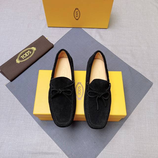 tods 托德斯豆豆鞋新款男士首选品牌款式新颖时尚独特潮流迎合各种场合不失优雅气质高端大气 牛反绒水染牛皮里防滑耐磨橡胶大底码数38-44
