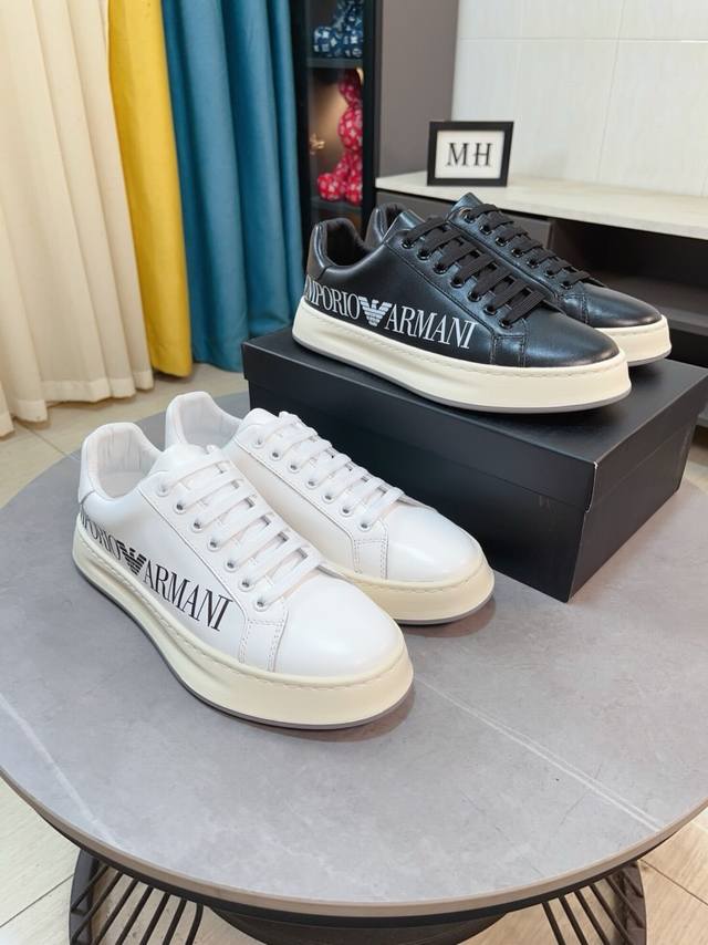 出厂价 阿玛尼 Armani 男士休闲鞋新款上市 鞋面头层牛皮真皮内里进口原版大底完美造型顶级品质，鞋面logo电绣显得鞋型饱满，立体感十足，舒适透气超级百搭