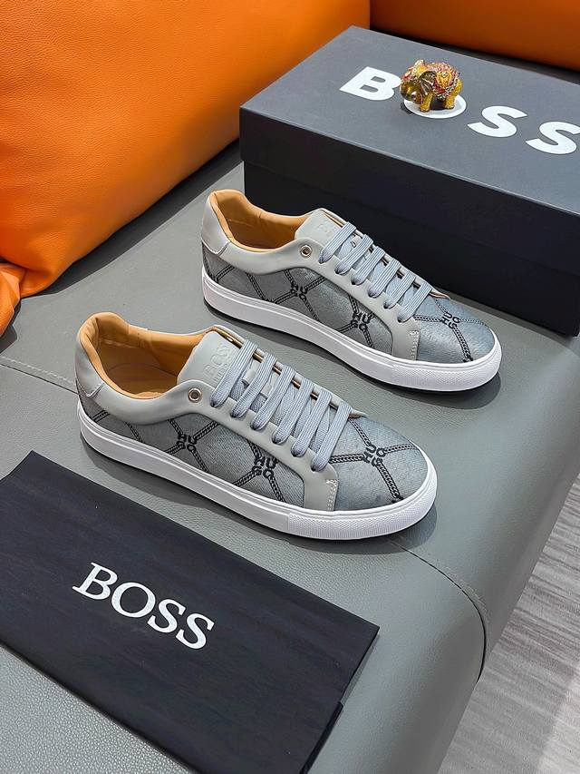 商品名称：Boss 波士 正规码数: 38-44 休闲鞋 商品材料：精选 牛皮鞋面，舒适羊皮内里 ；原厂大底。