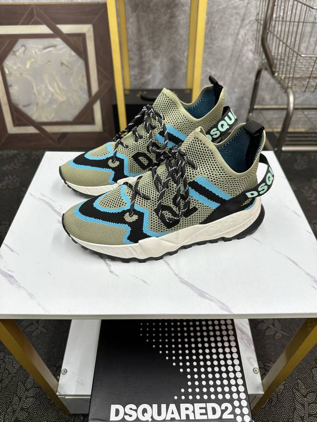 Dsquared2 休闲运动鞋z柜同步发售，原厂配置：进口y版定制原版材料牛皮原厂特供原版成型底超级舒适，原厂跟单货，高品质，可随意进出z柜，欢迎对比。正码38