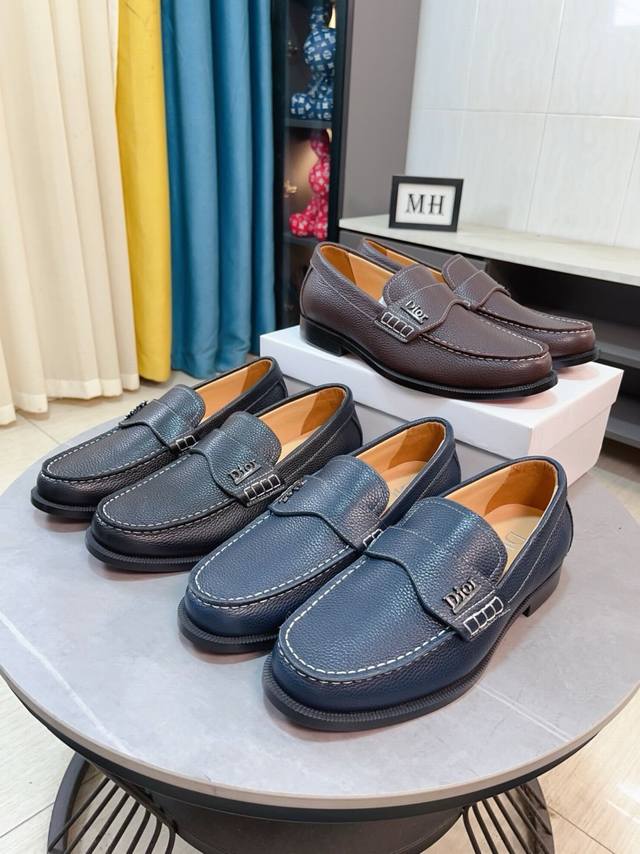 出厂价 高品质 Dior .迪奥 原单代购、高端皮鞋、面料：采用意大利进口牛皮水染牛里 牛皮里特供原版橡胶大底、做工精细、实物拍摄size：38-44