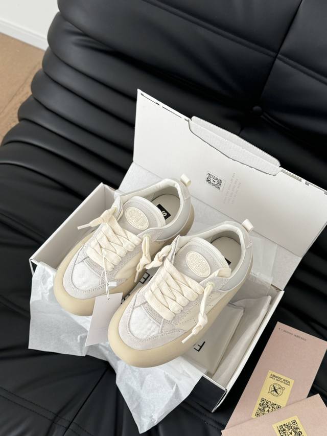 顶级版本 Golden Goose Deluxe Brand Ggdb 新款面包鞋胖丁小脏鞋 鞋面原版定制透气网布+牛反绒，内里牛皮内里+牛皮垫脚，原版开模3.